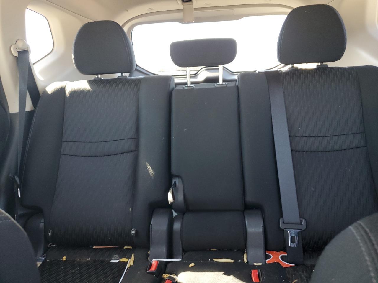 2017 NISSAN ROGUE