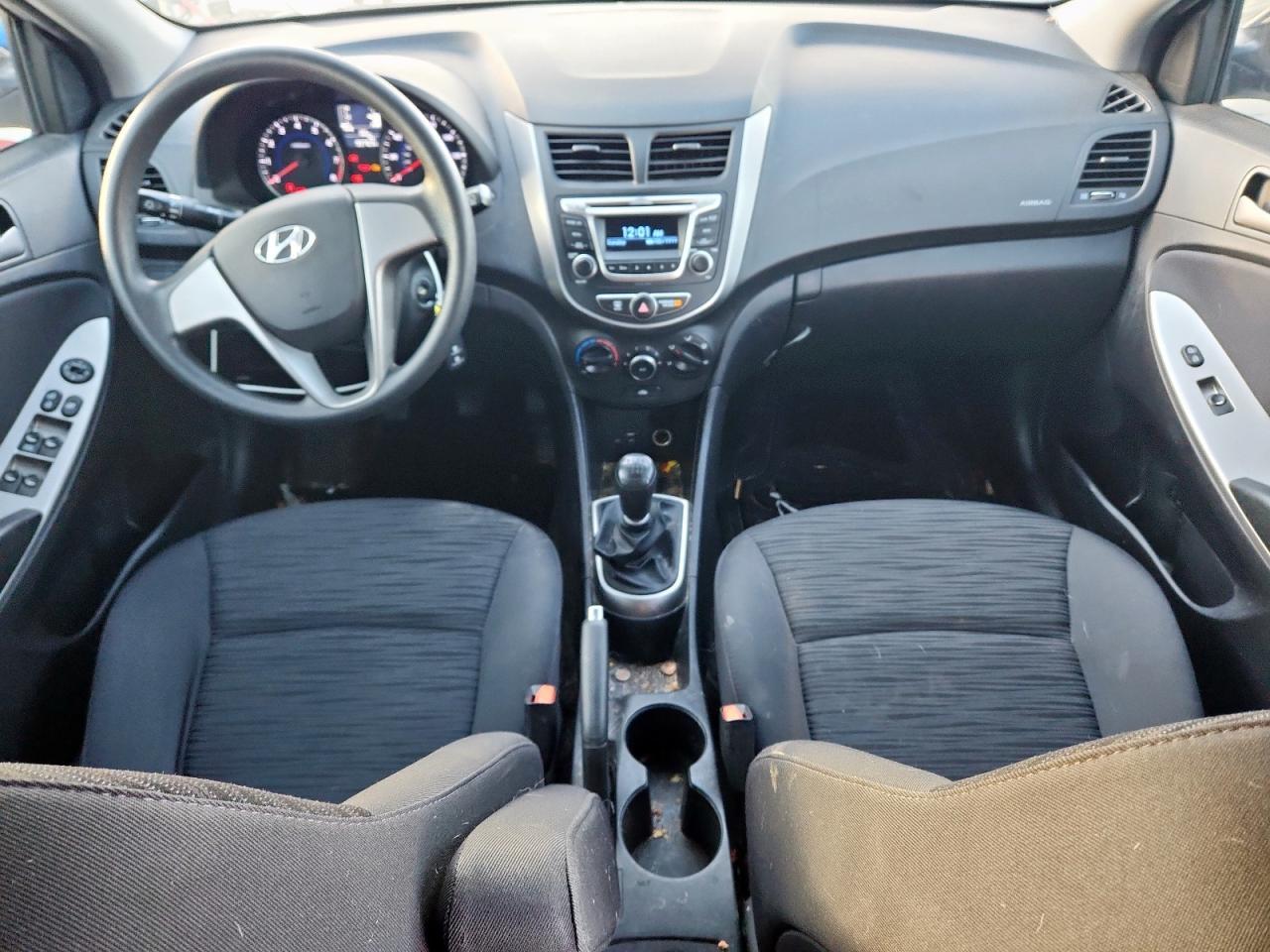 2016 HYUNDAI ACCENT