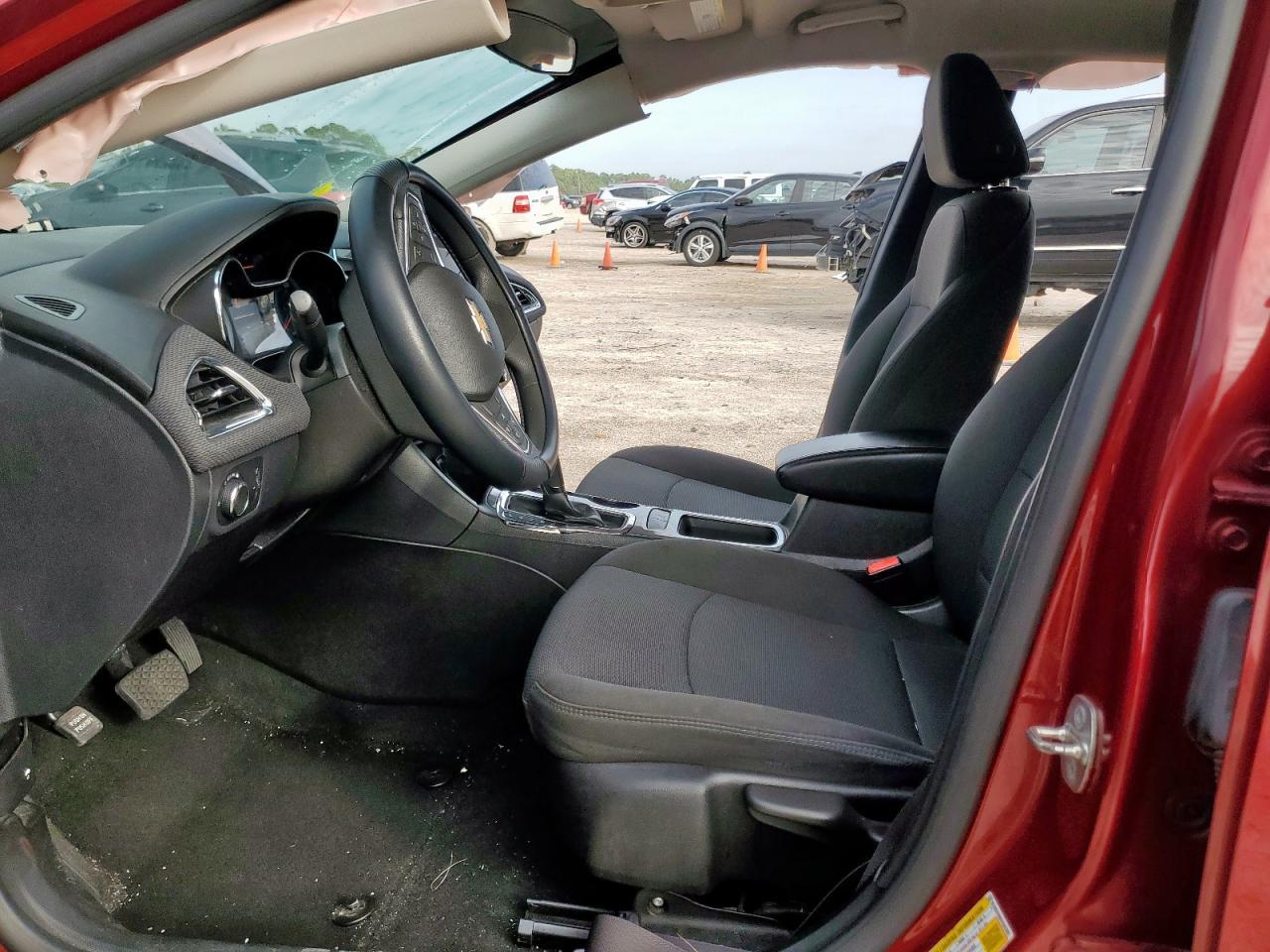 2017 CHEVROLET CRUZE
