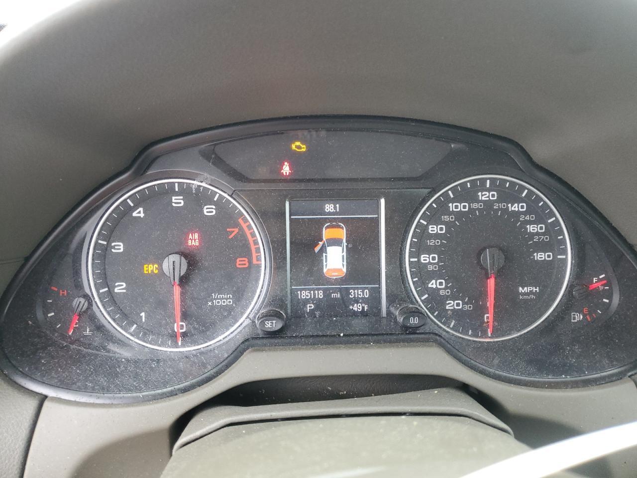 2011 AUDI Q5