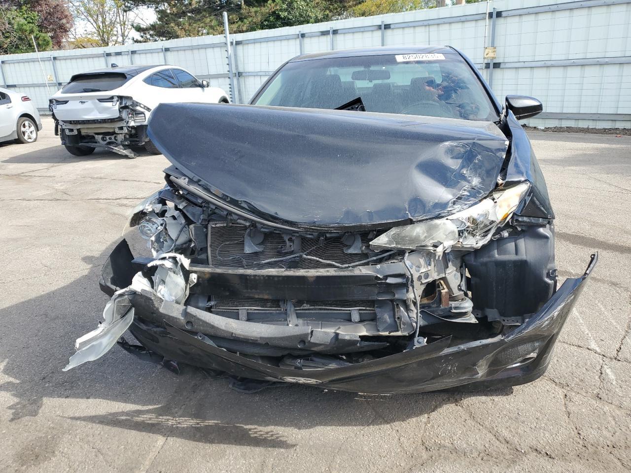 2013 TOYOTA CAMRY
