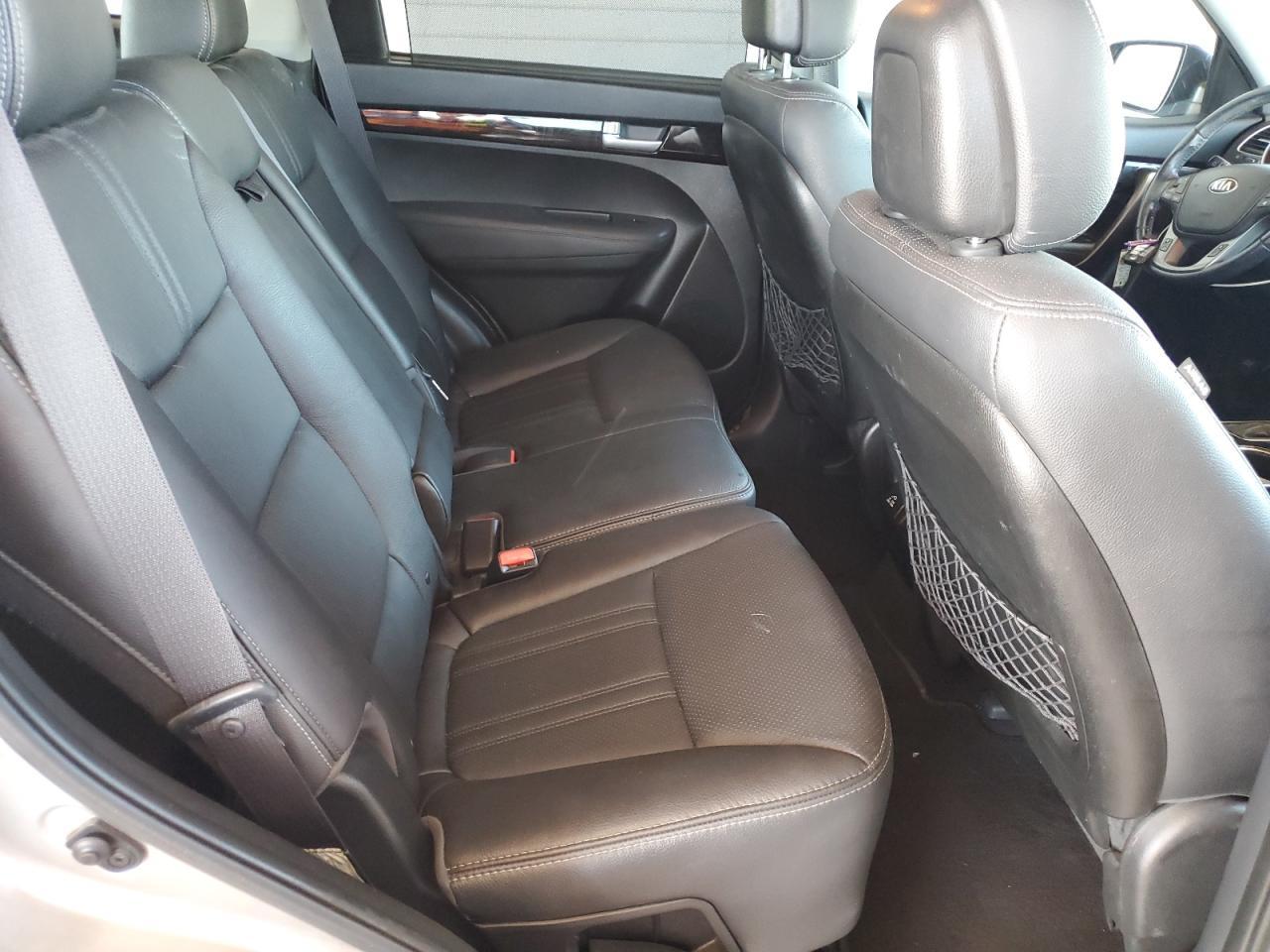 2015 KIA SORENTO