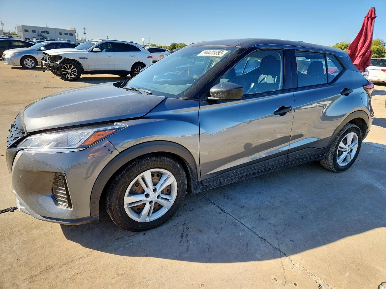 2022 NISSAN KICKS