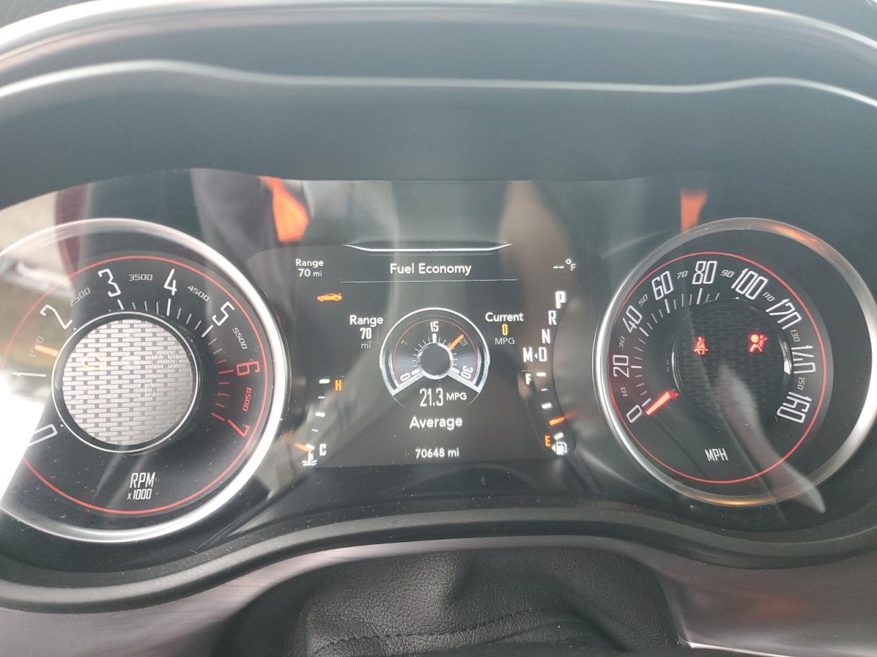 2017 DODGE Challenger