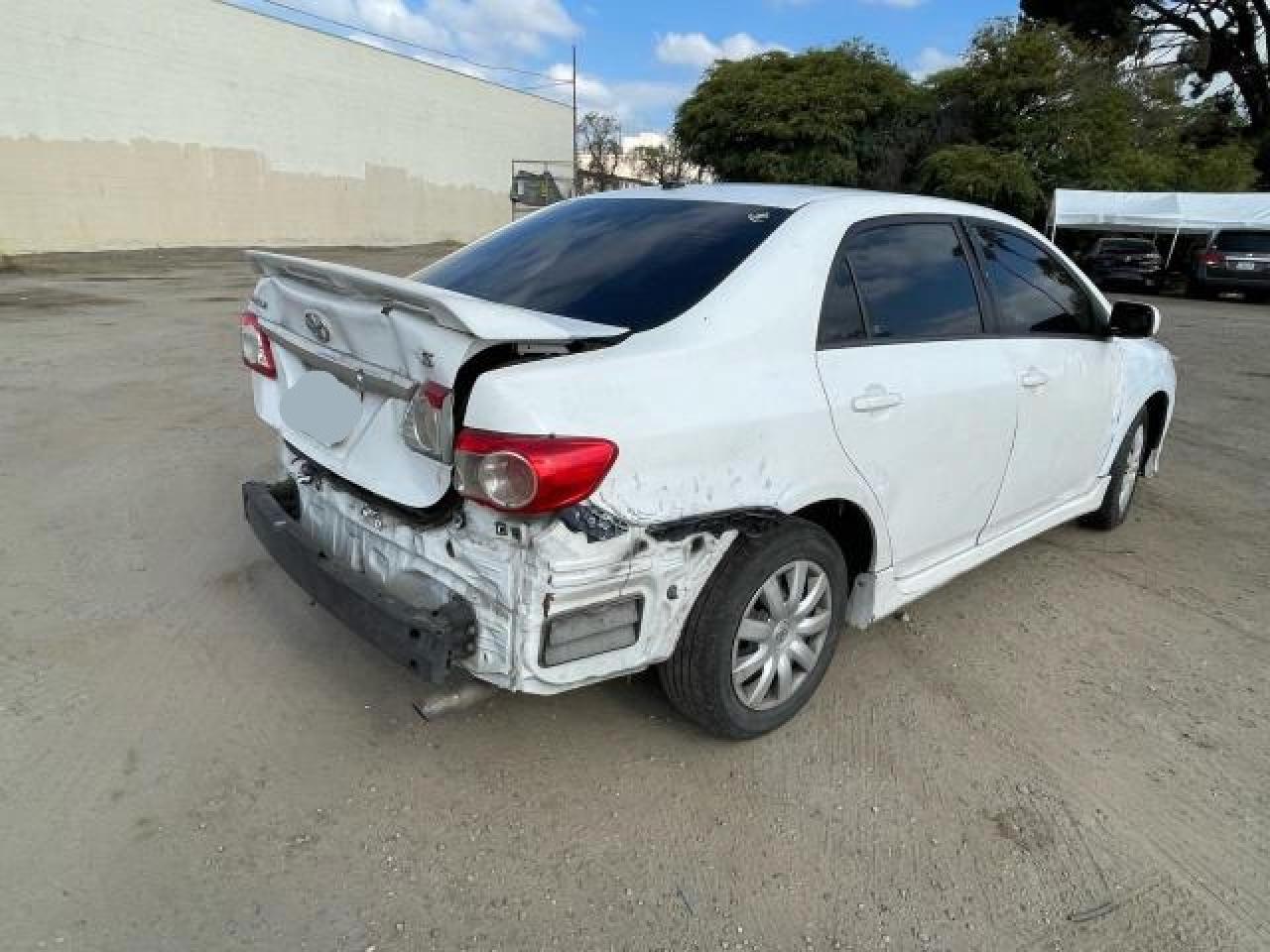 2012 TOYOTA COROLLA