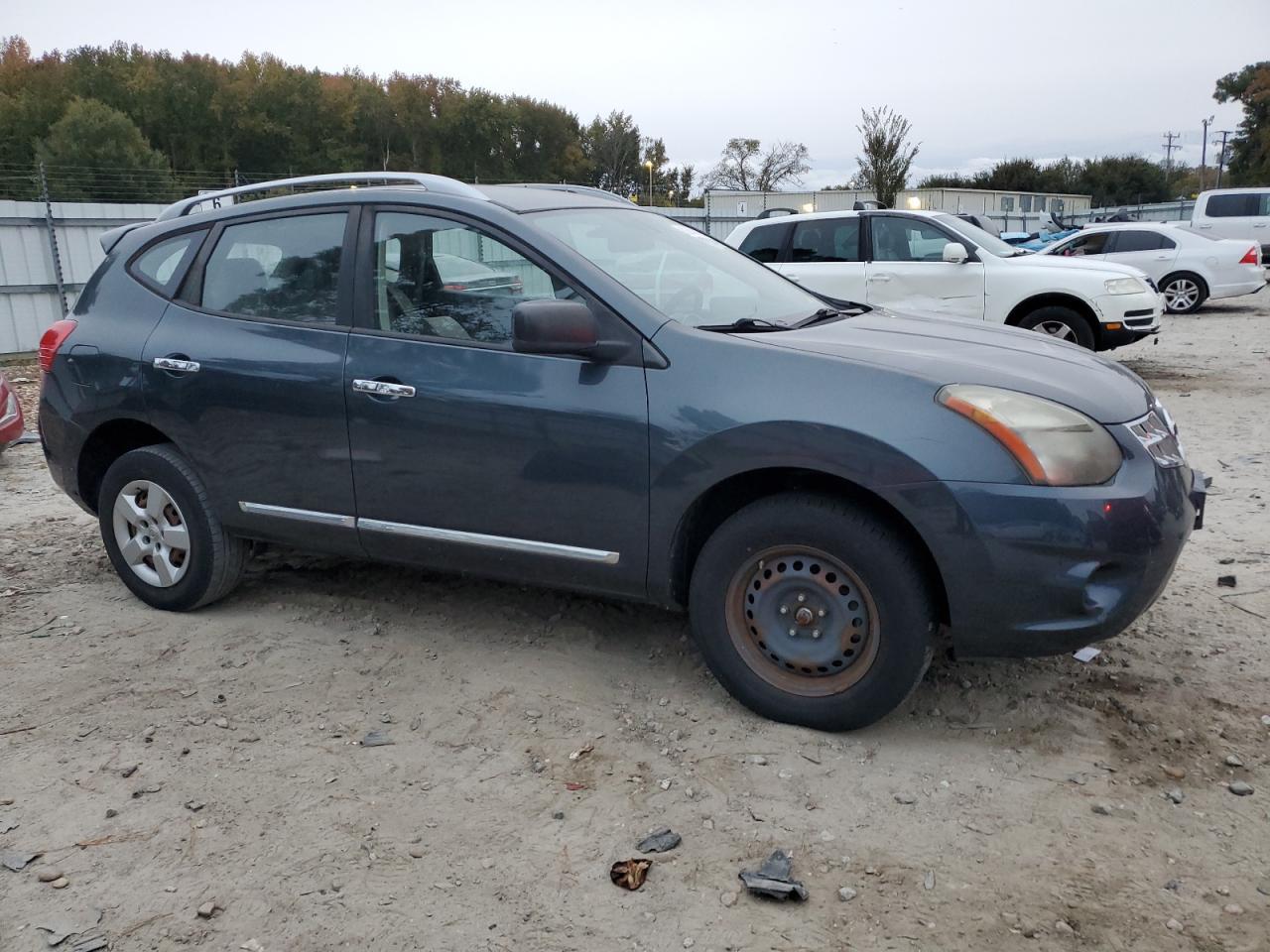 2015 NISSAN ROGUE