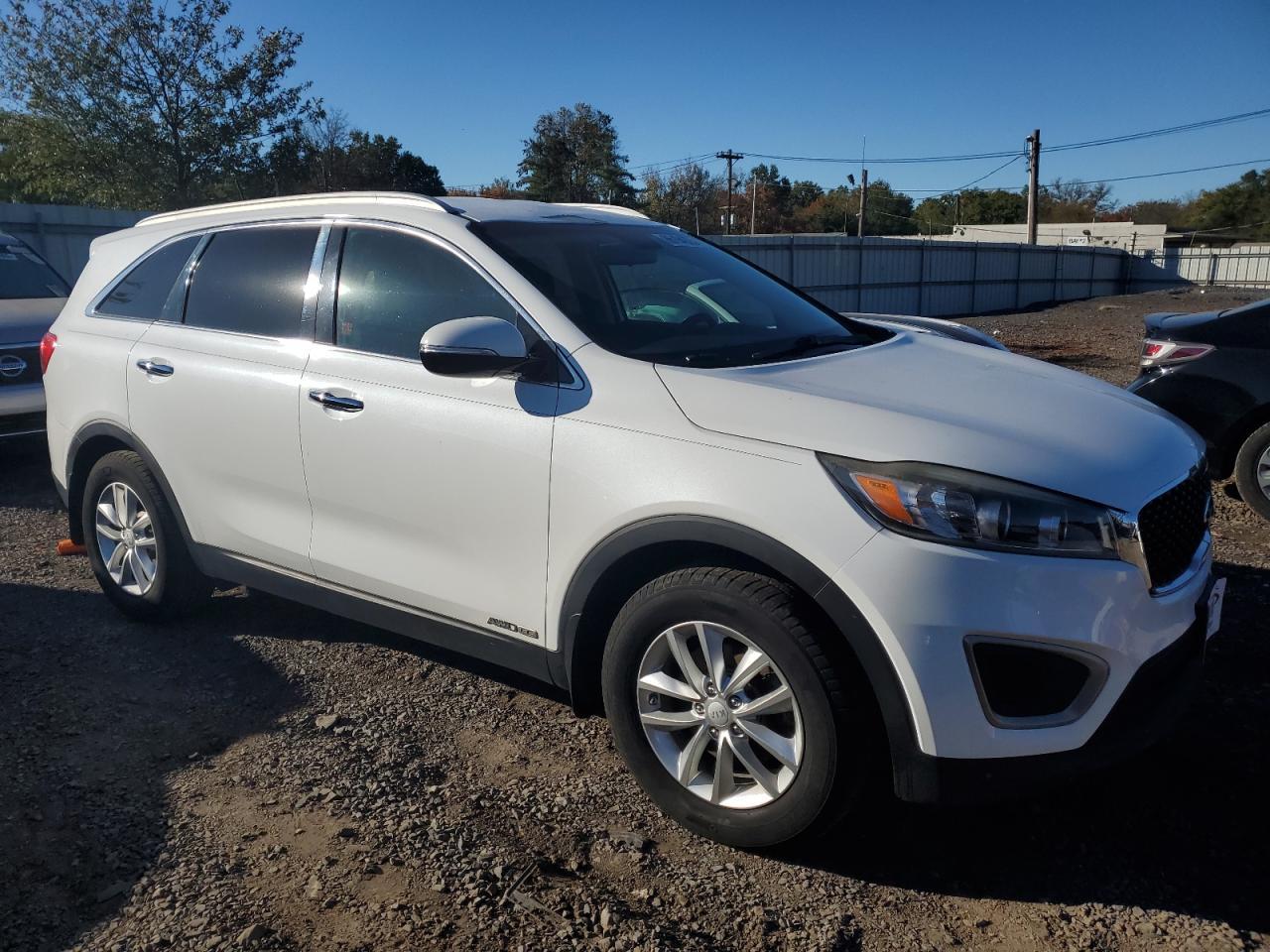 2016 KIA SORENTO