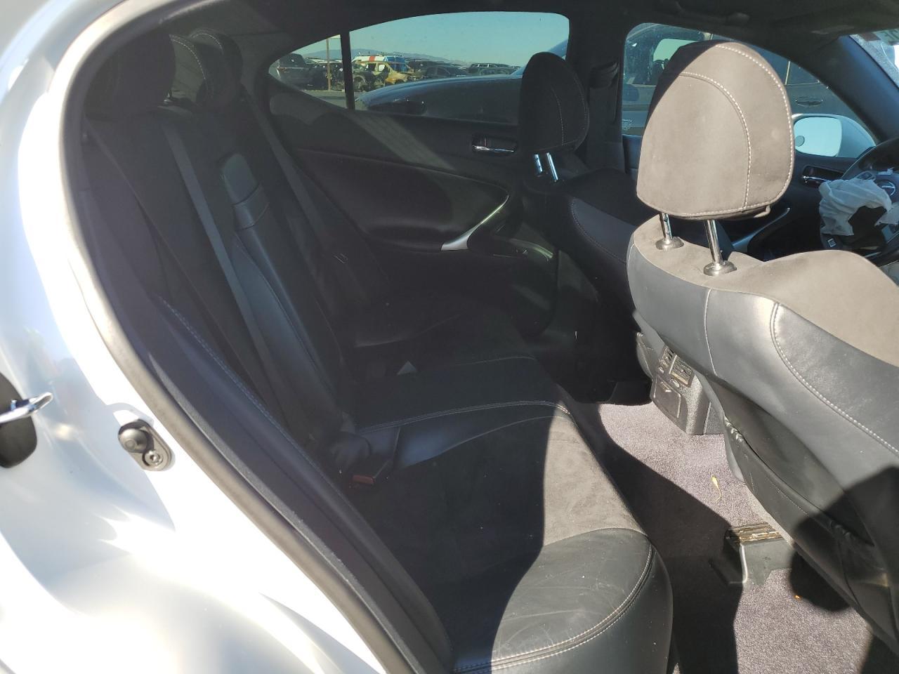 2013 LEXUS IS 250