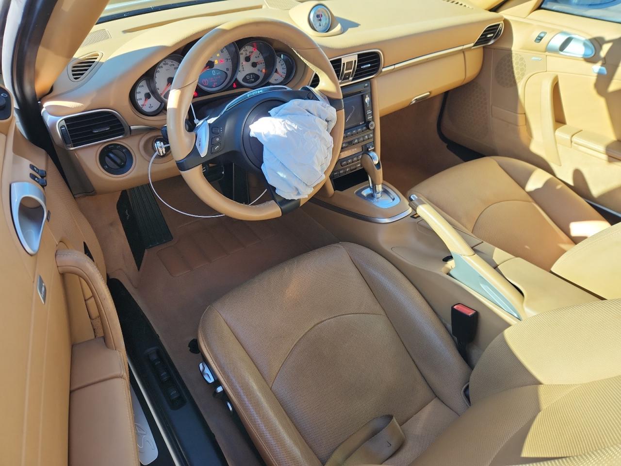 2012 PORSCHE 911