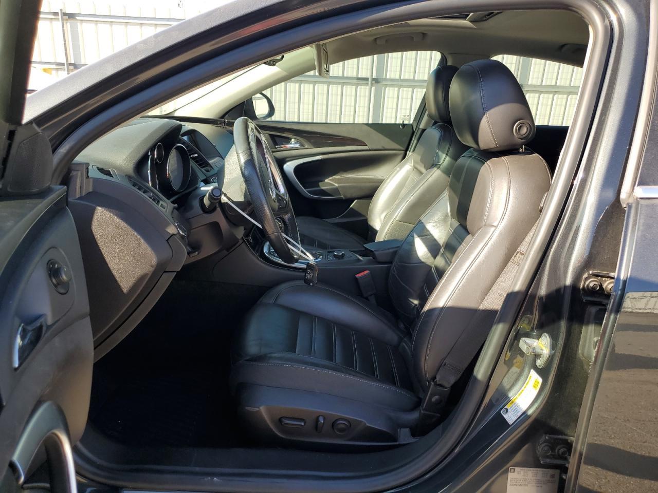 2013 BUICK Regal
