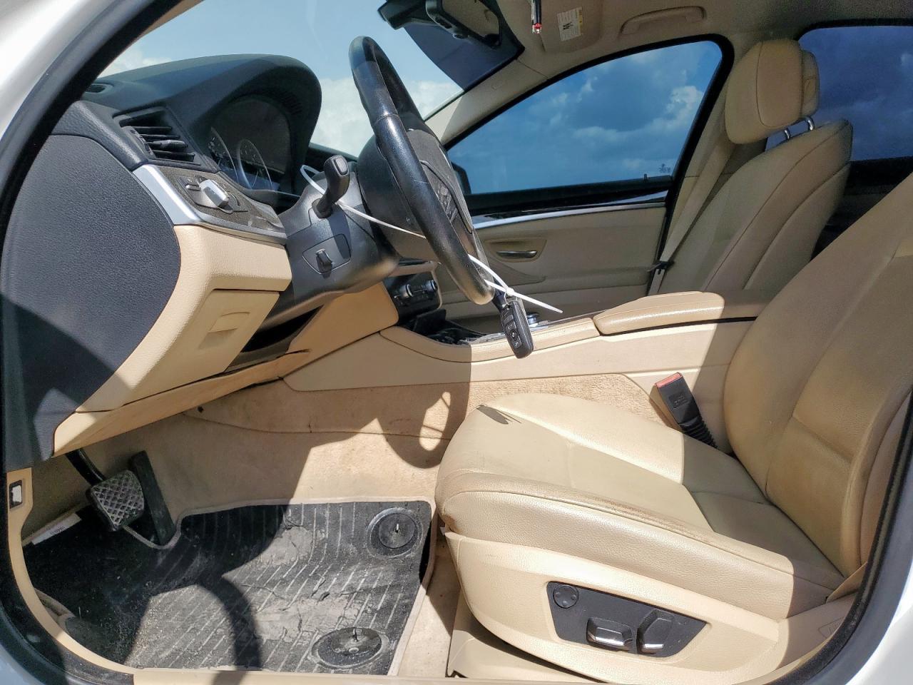 2011 BMW 5 series