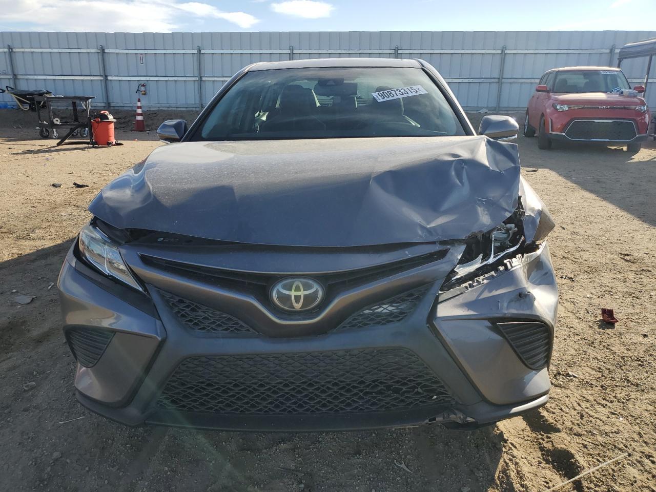 2018 TOYOTA CAMRY