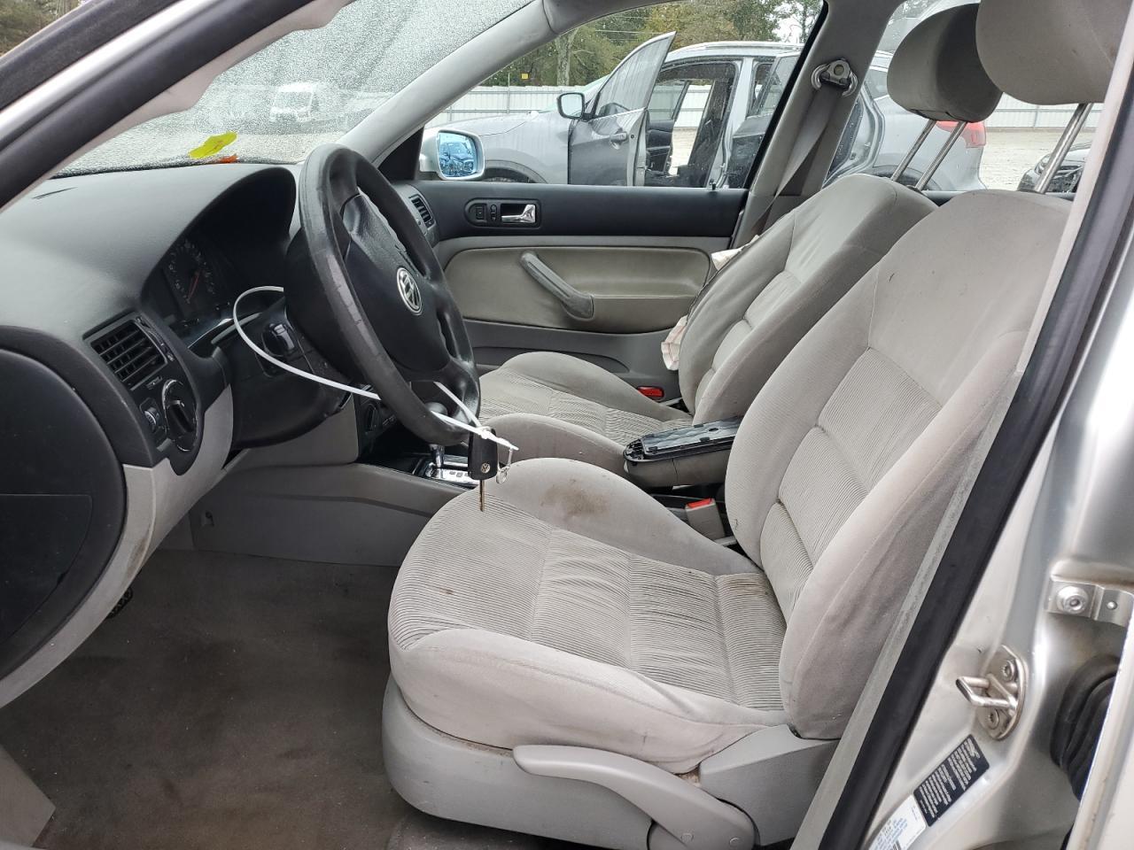 2001 VOLKSWAGEN JETTA