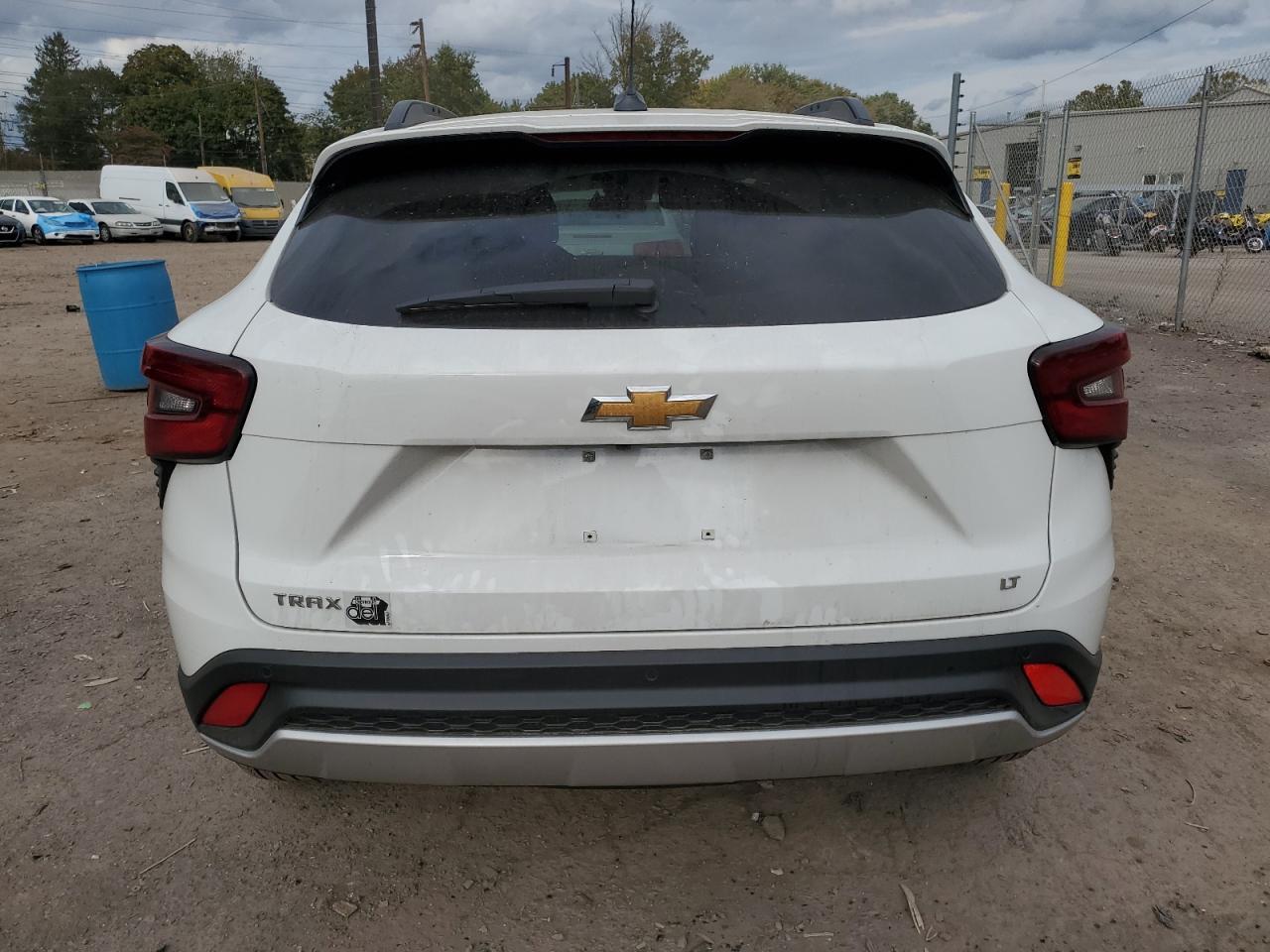 2025 CHEVROLET TRAX