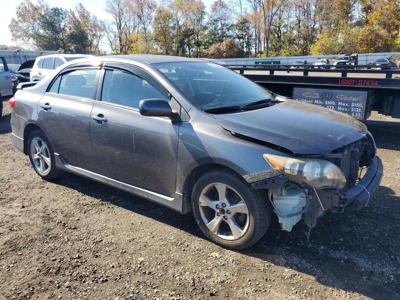 2013 TOYOTA COROLLA