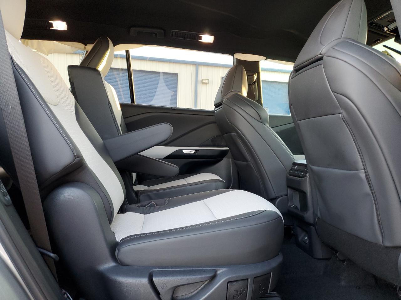 2025 LEXUS TX 500H