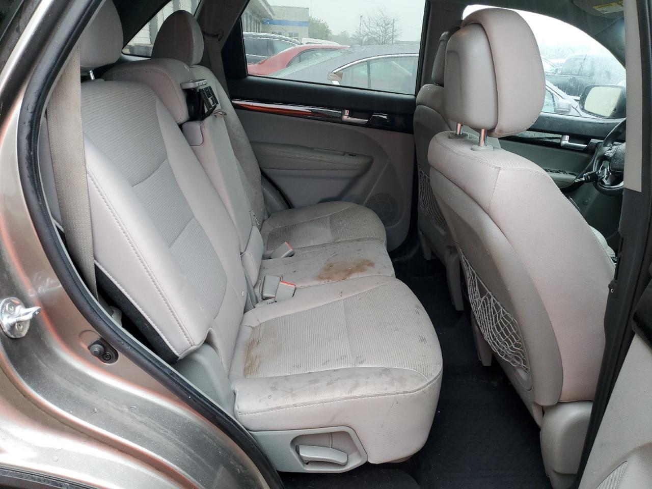 2014 KIA SORENTO