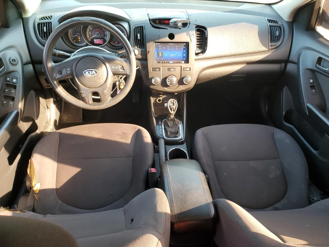 2011 KIA FORTE