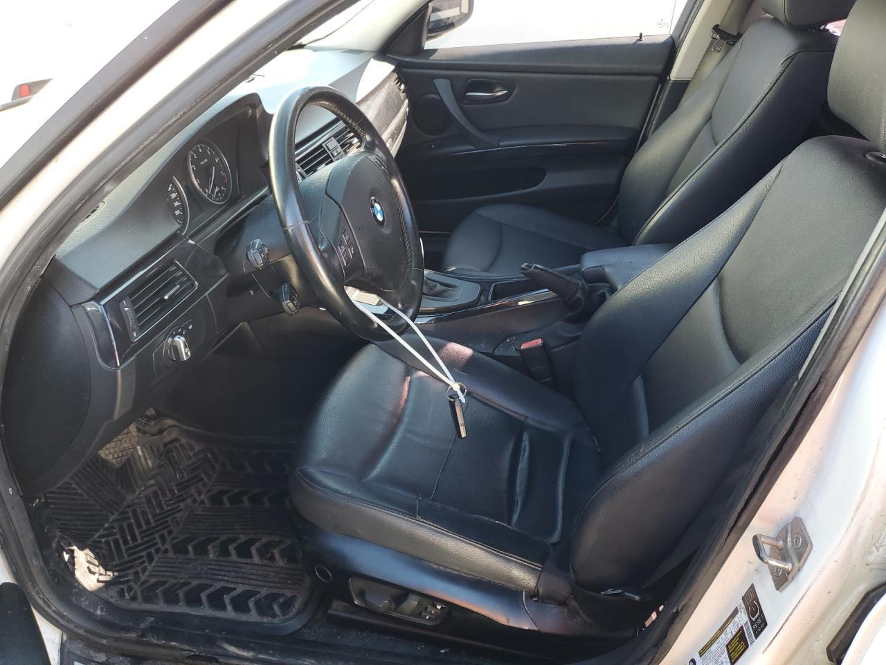 2011 BMW 3 SERIES