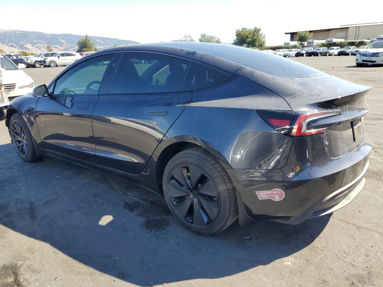 2024 TESLA MODEL 3
