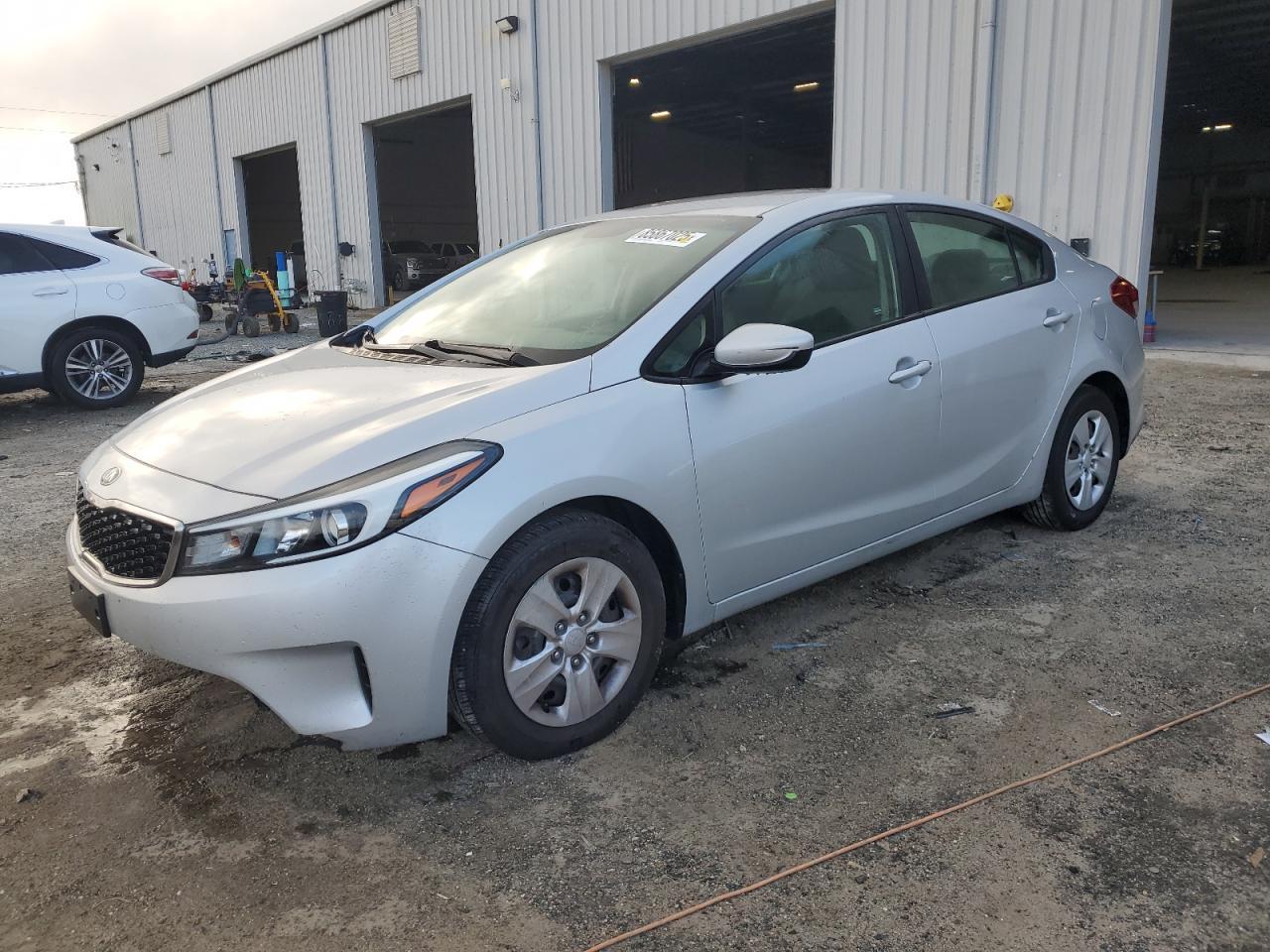 2017 KIA FORTE