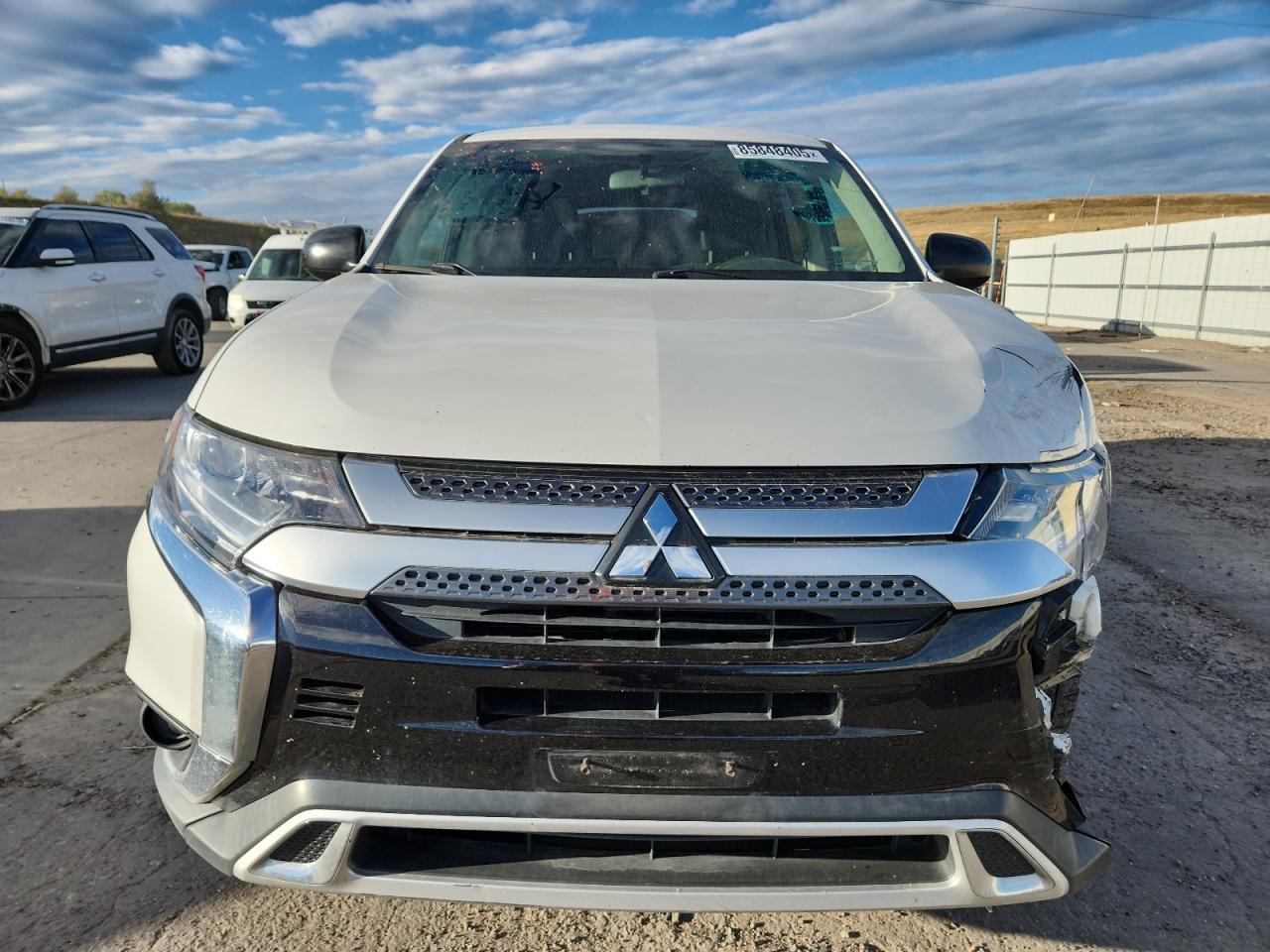 2019 MITSUBISHI outlander