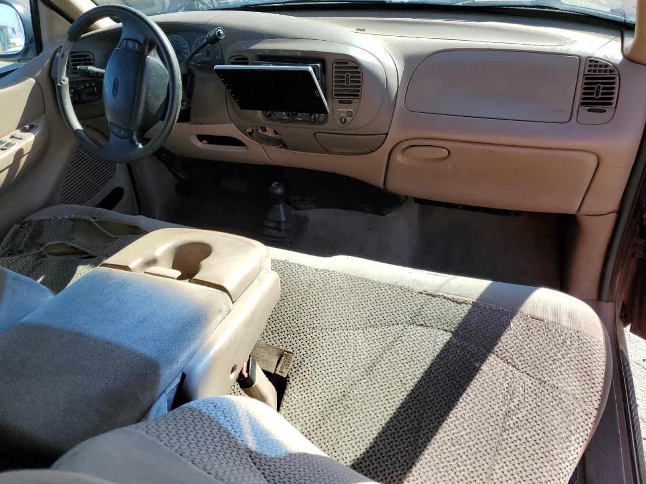 1999 FORD F-150