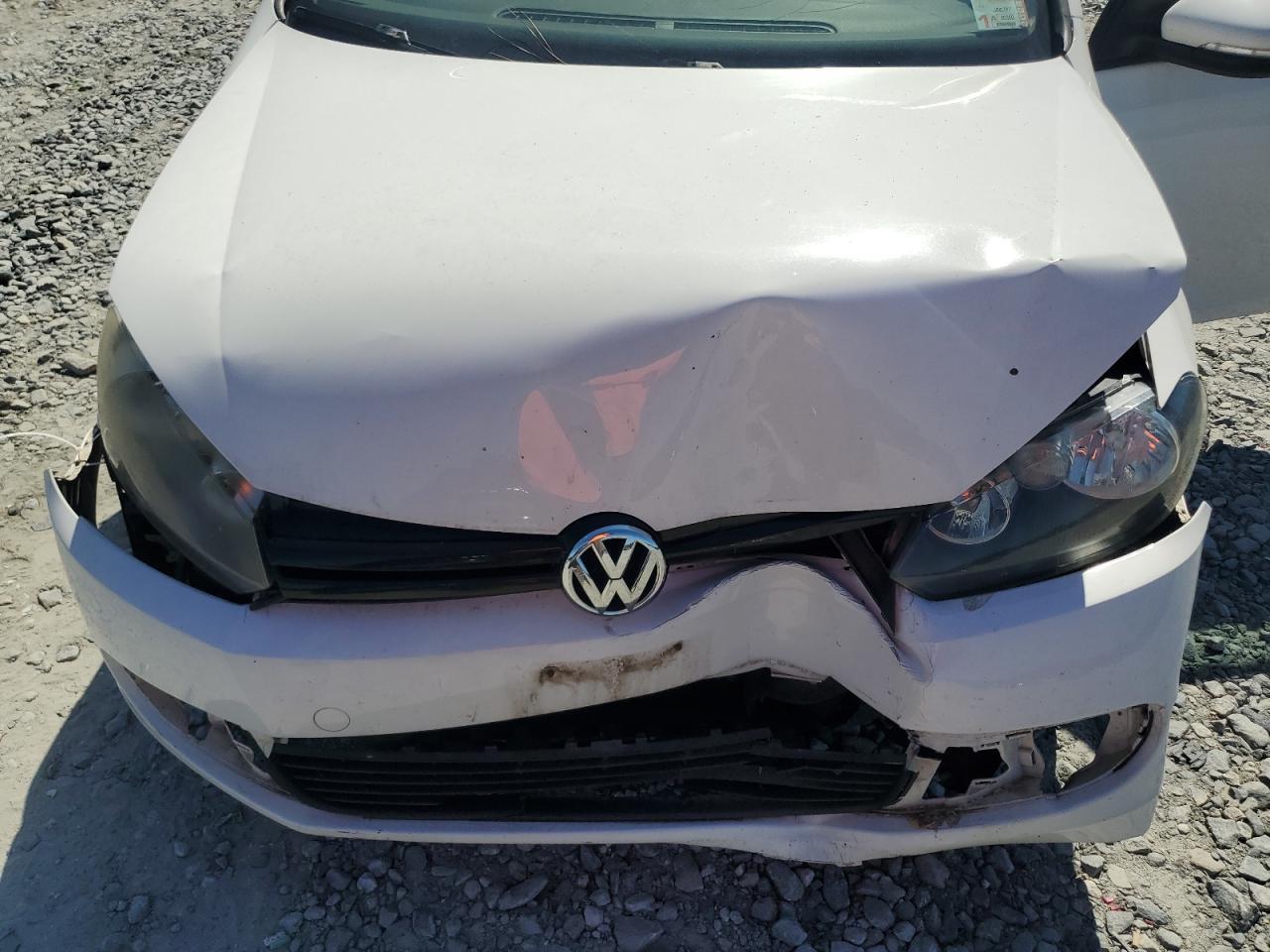 2013 VOLKSWAGEN GOLF