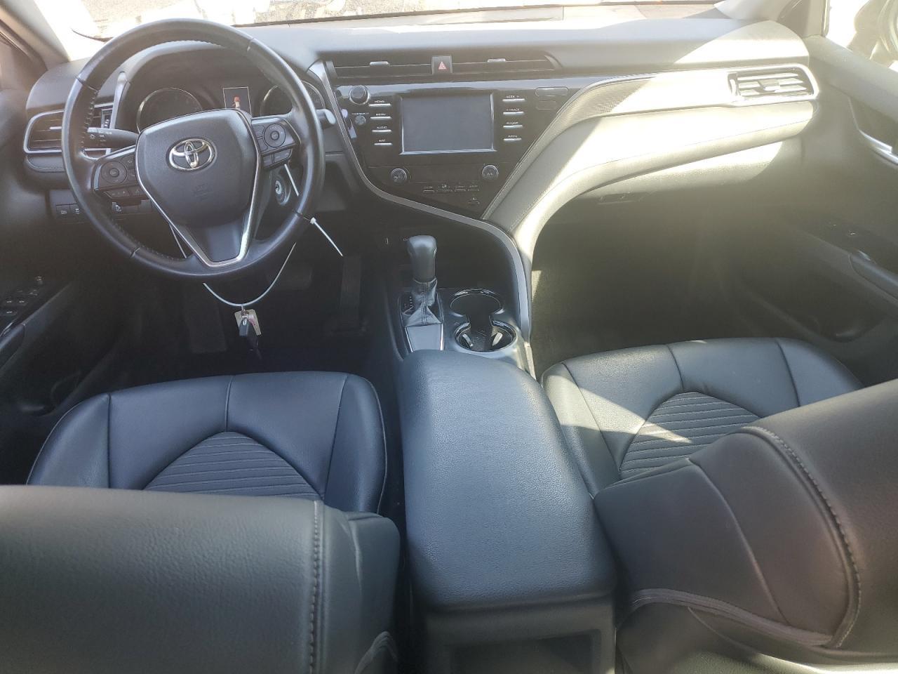 2019 TOYOTA CAMRY