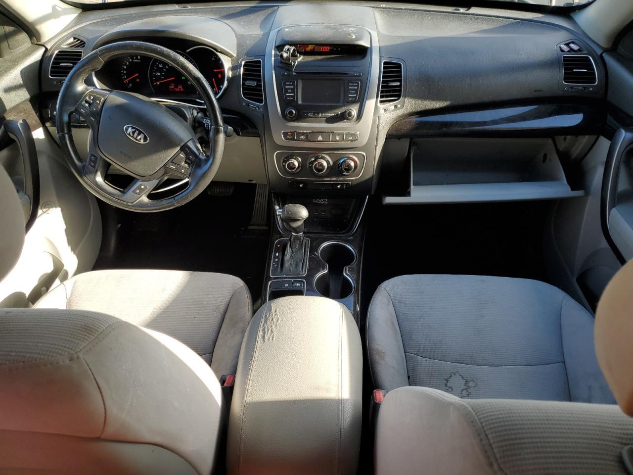 2014 KIA SORENTO