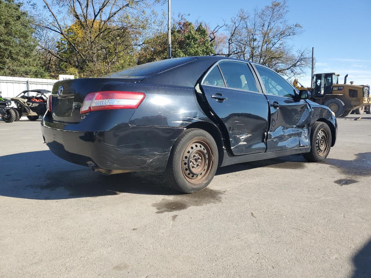 2010 TOYOTA CAMRY
