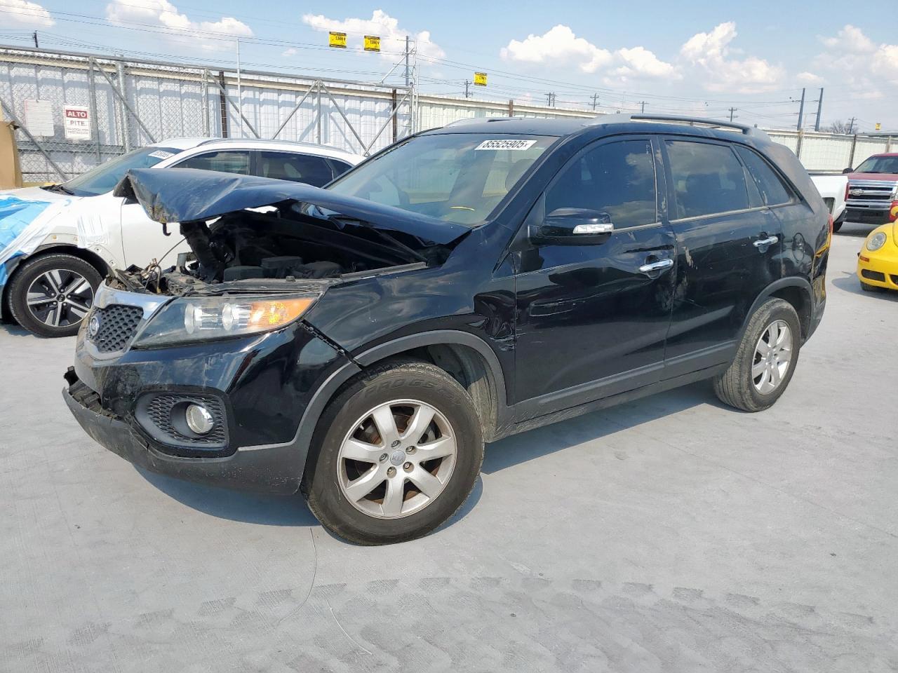 2013 KIA SORENTO