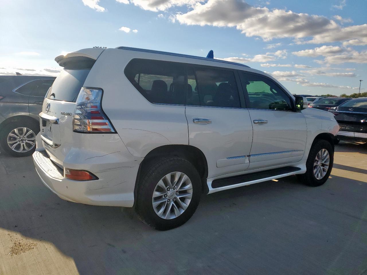 2017 LEXUS GX 460