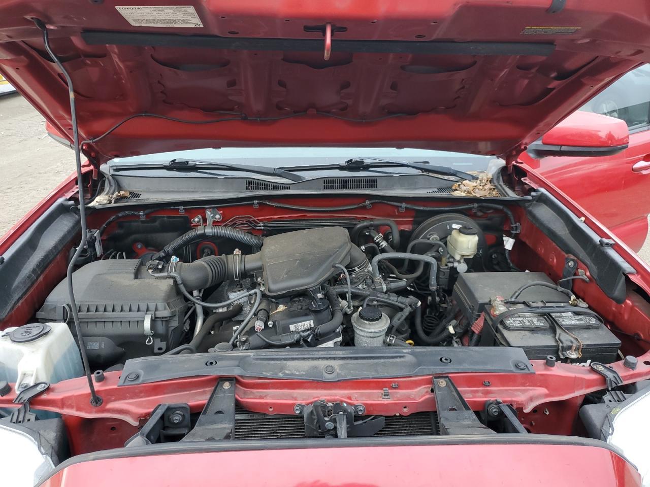 2016 TOYOTA TACOMA