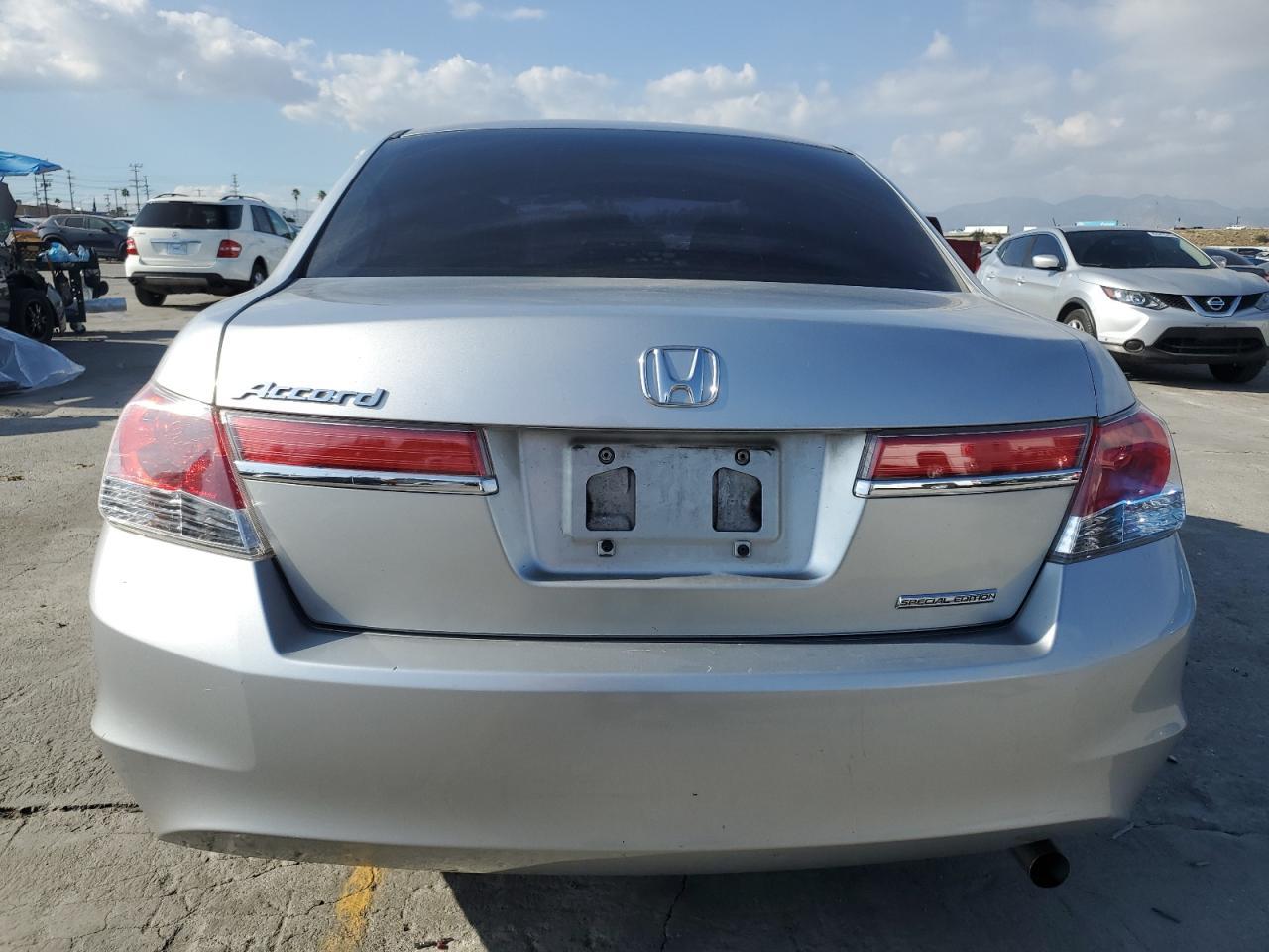 2011 HONDA ACCORD
