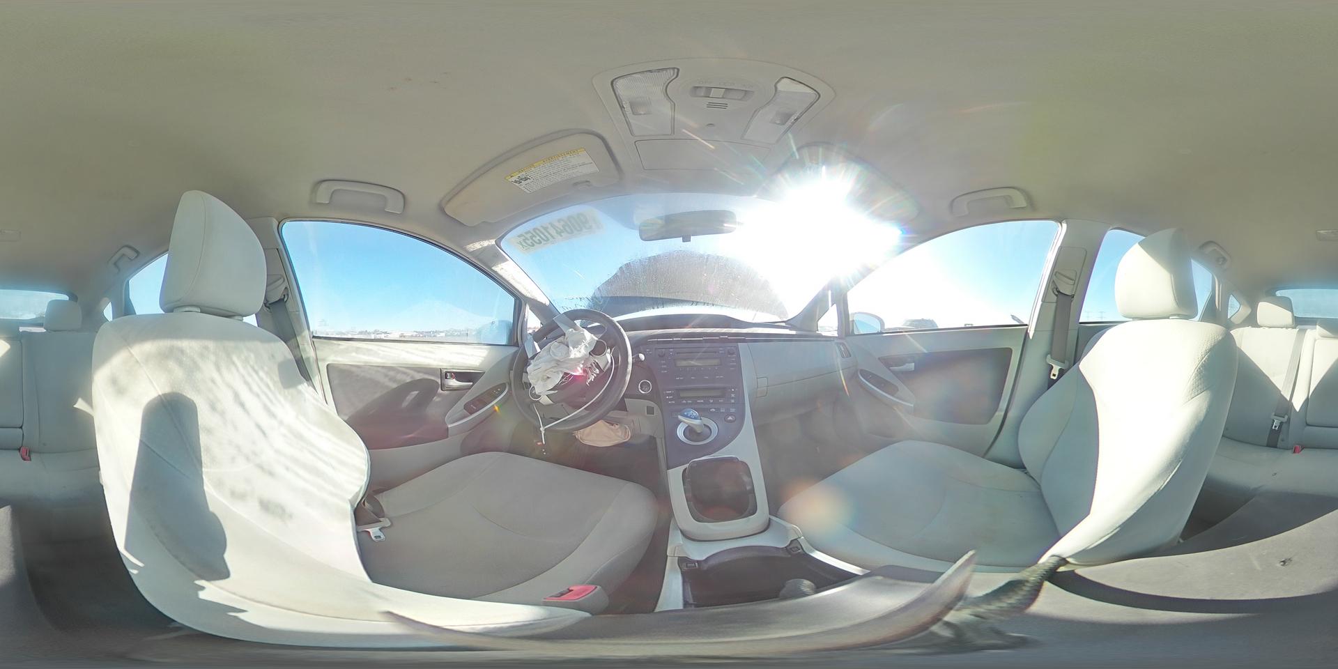 2011 TOYOTA PRIUS