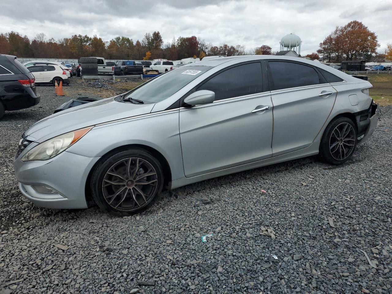 2011 HYUNDAI SONATA