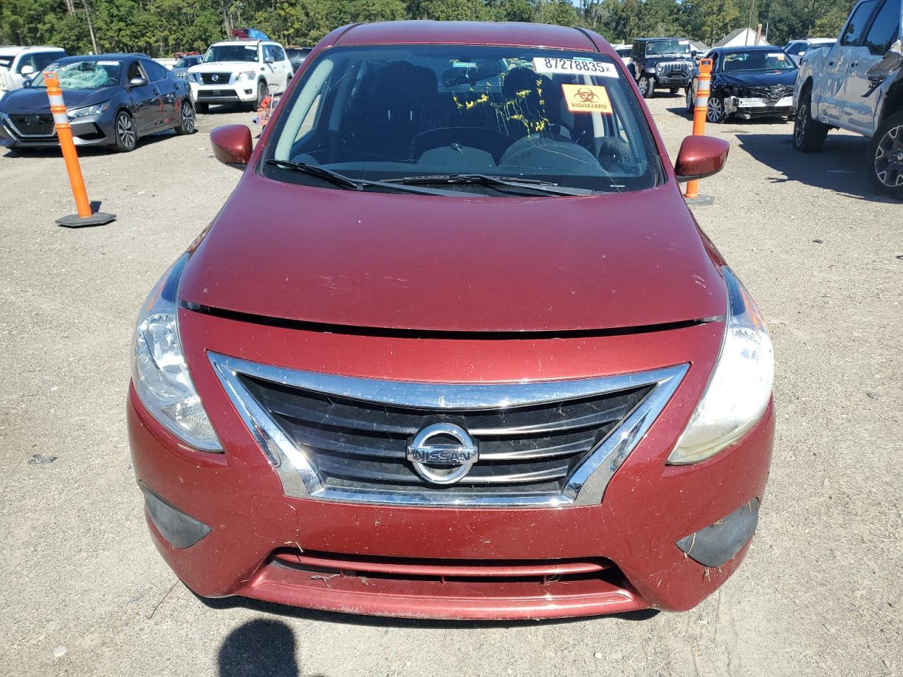 2017 NISSAN VERSA