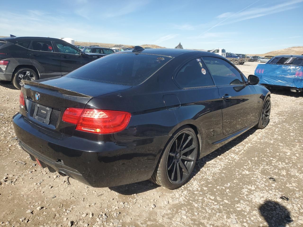 2011 BMW 3 SERIES