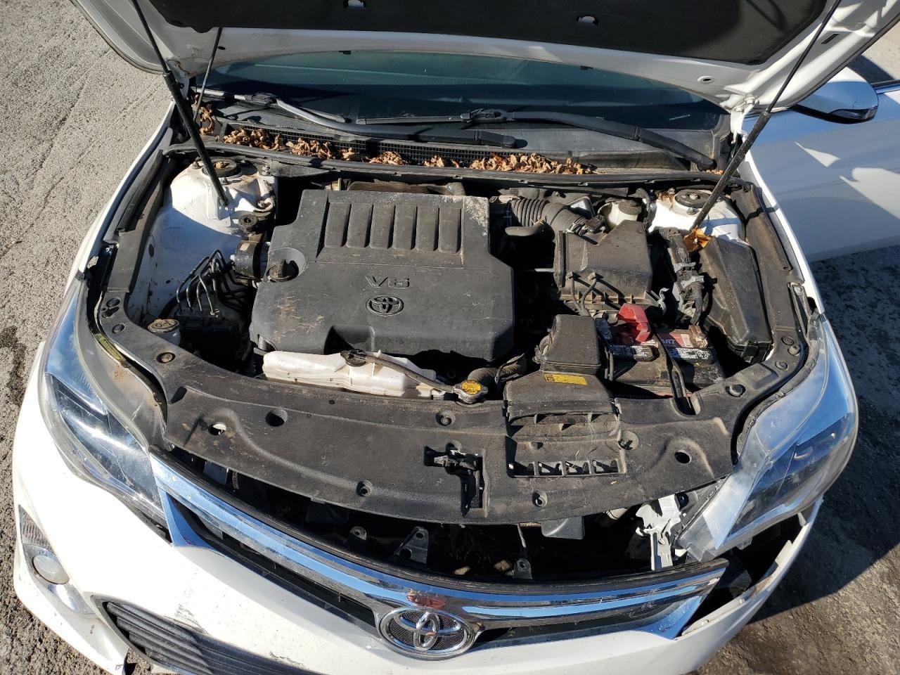 2013 TOYOTA Avalon