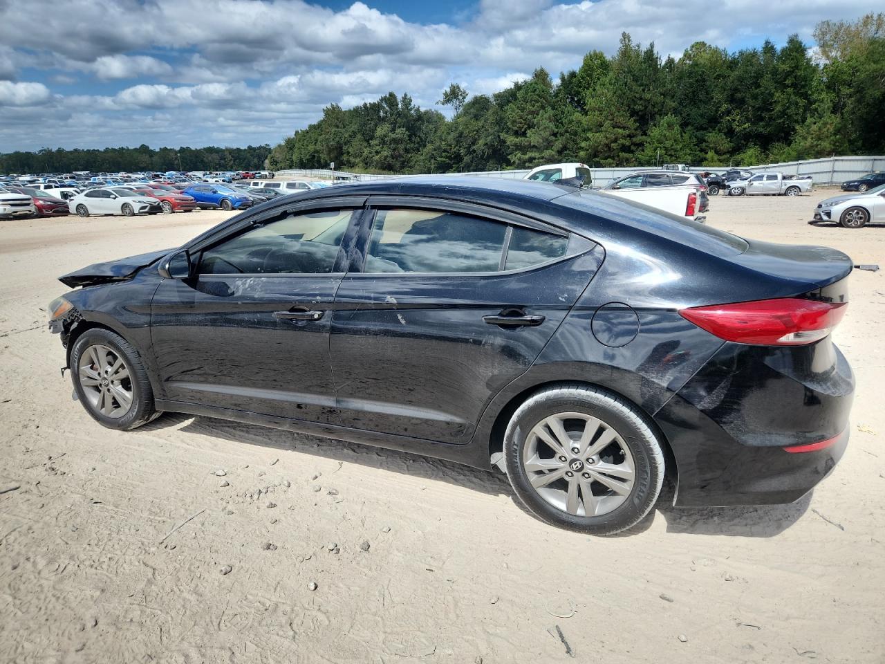 2017 HYUNDAI ELANTRA
