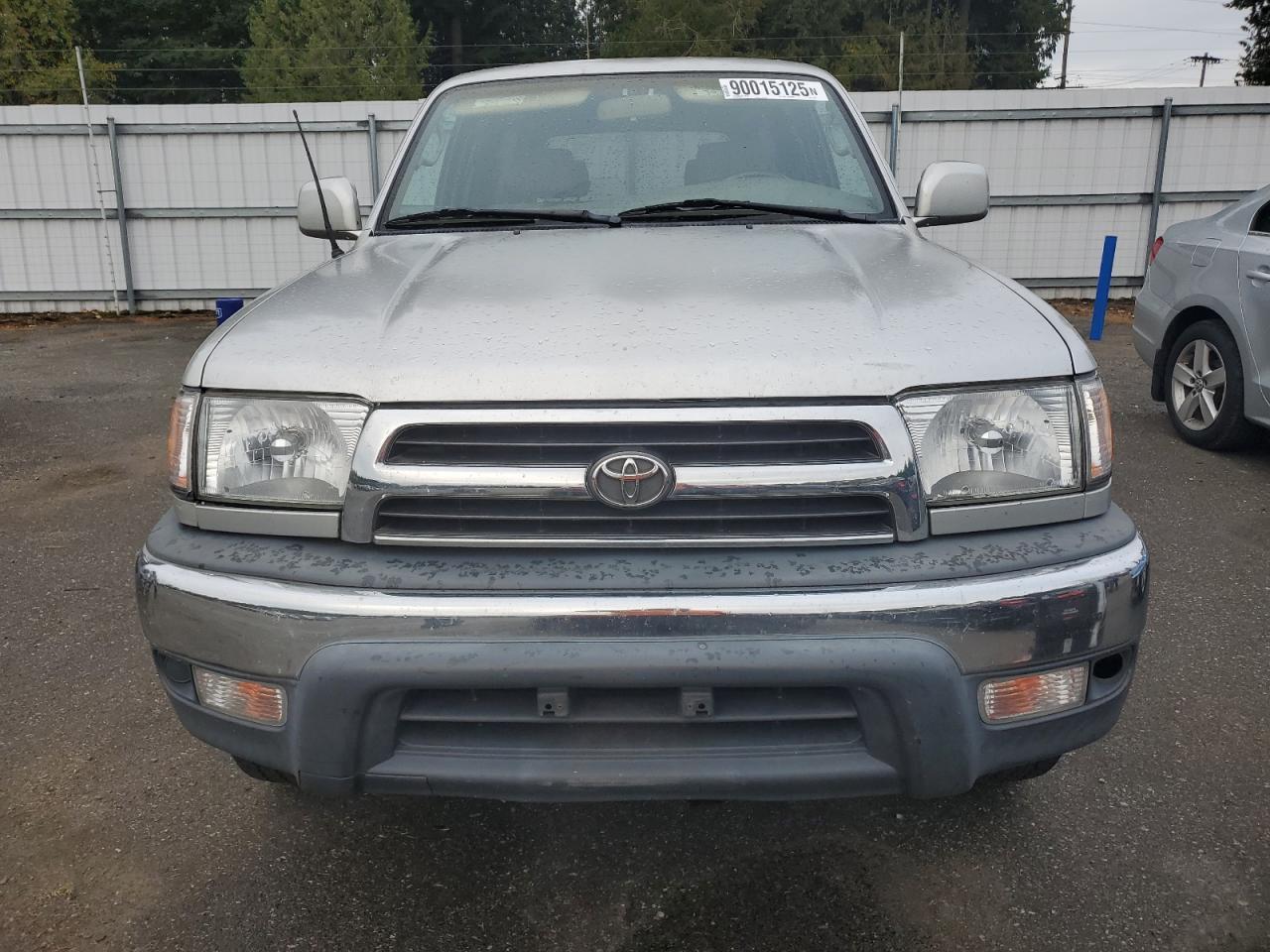 2000 TOYOTA 4Runner