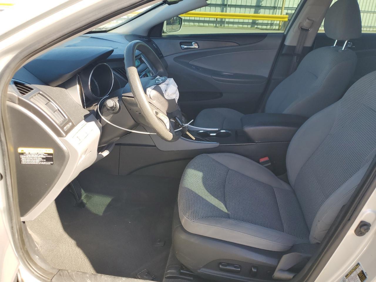 2012 HYUNDAI SONATA
