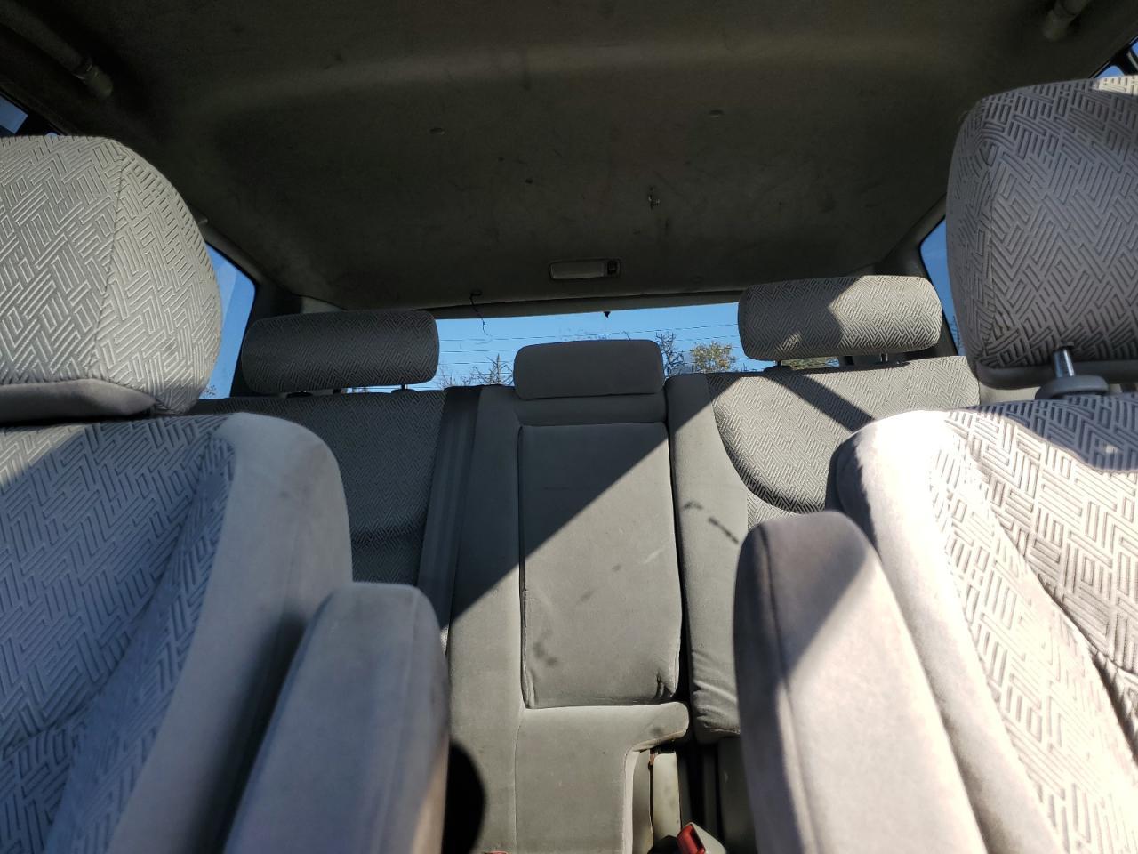 2001 TOYOTA HIGHLANDER