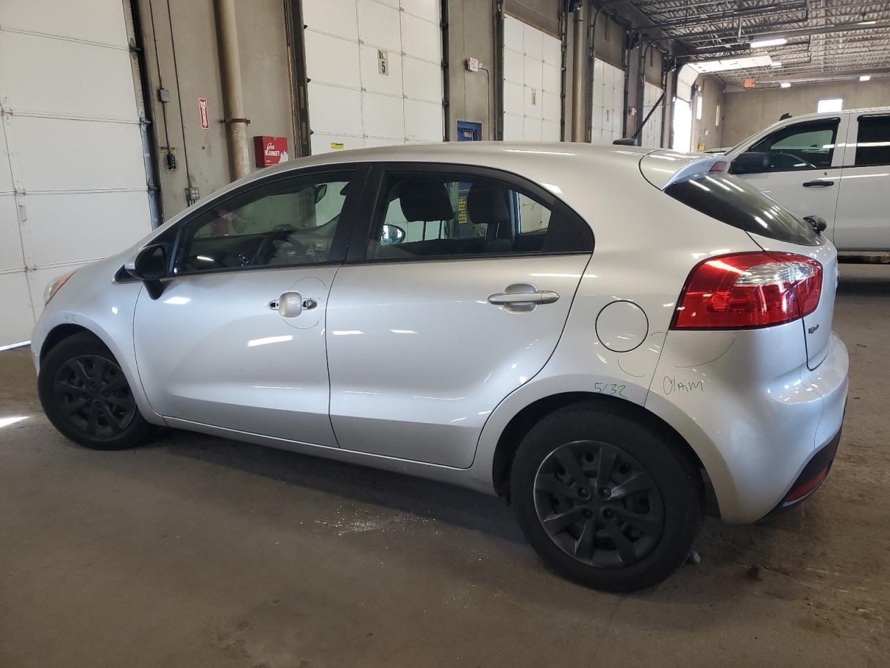2013 KIA RIO