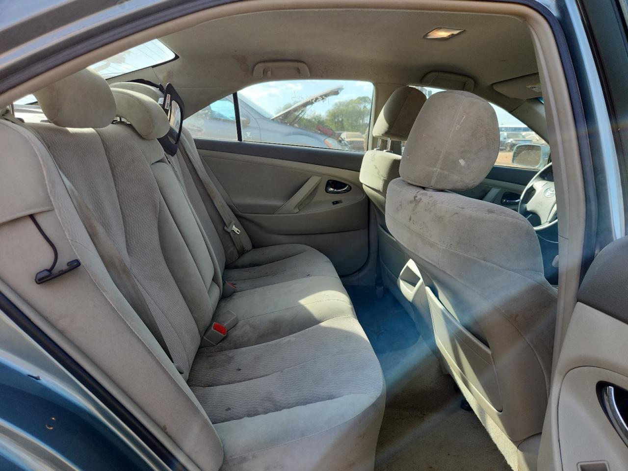 2010 TOYOTA CAMRY