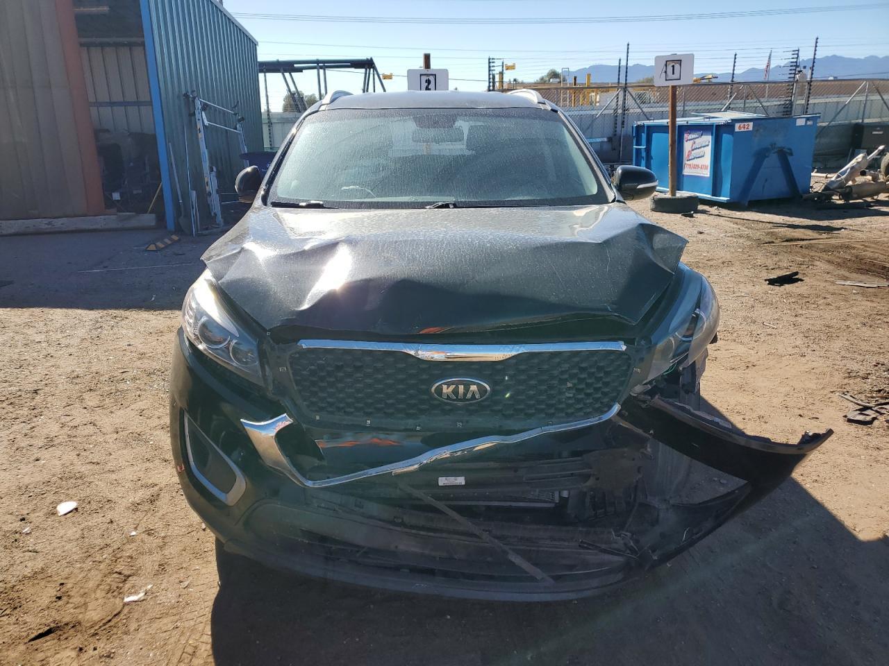 2017 KIA SORENTO