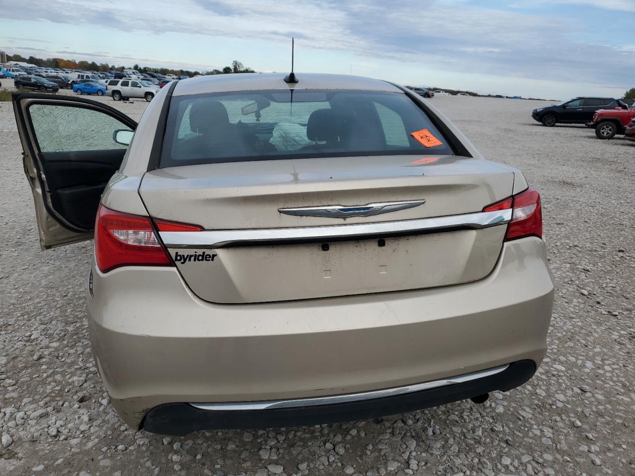 2013 CHRYSLER 200