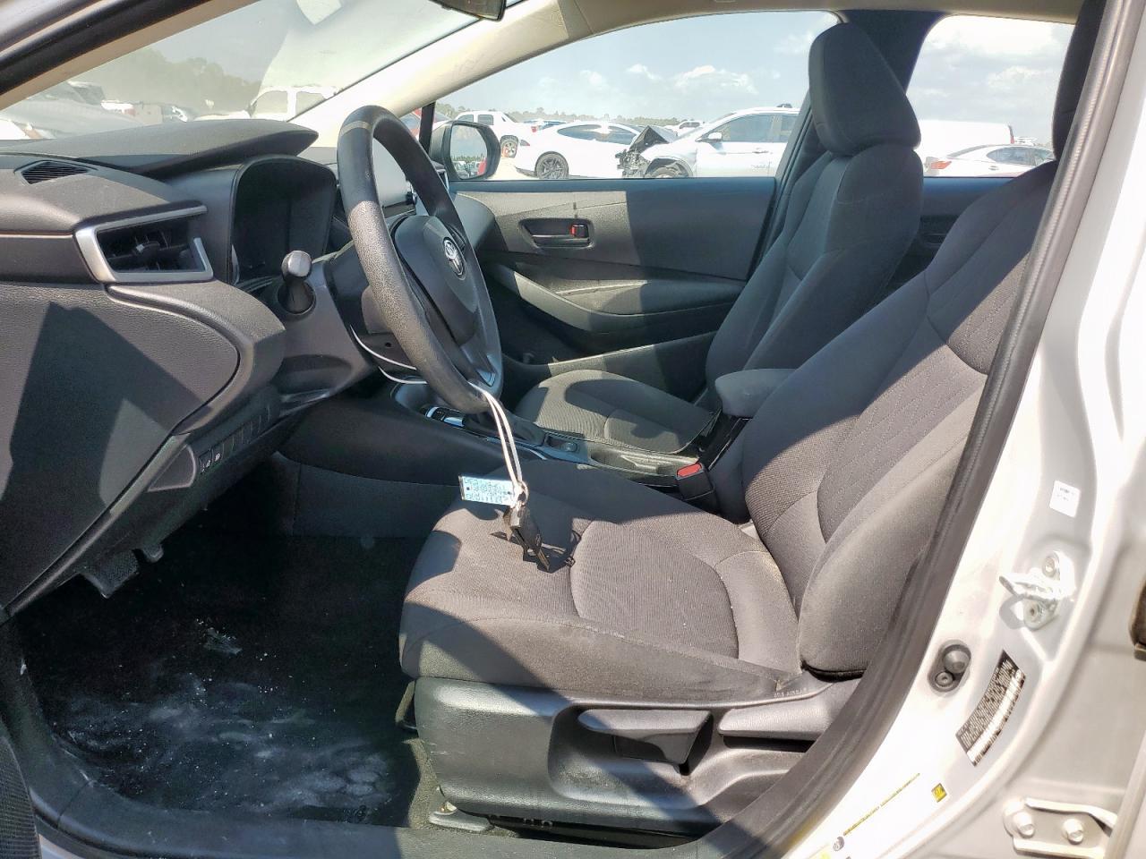 2022 TOYOTA COROLLA