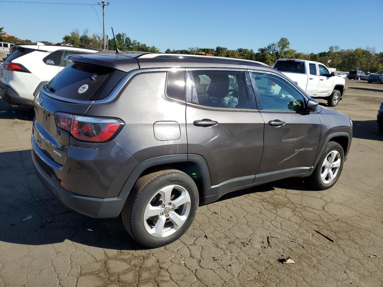 2020 JEEP Compass